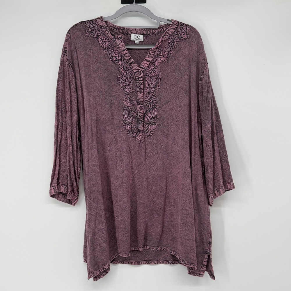 Chic Connection 3X Womens Purple Acid Wash Embroidered V-Neck Tunic Top Boho